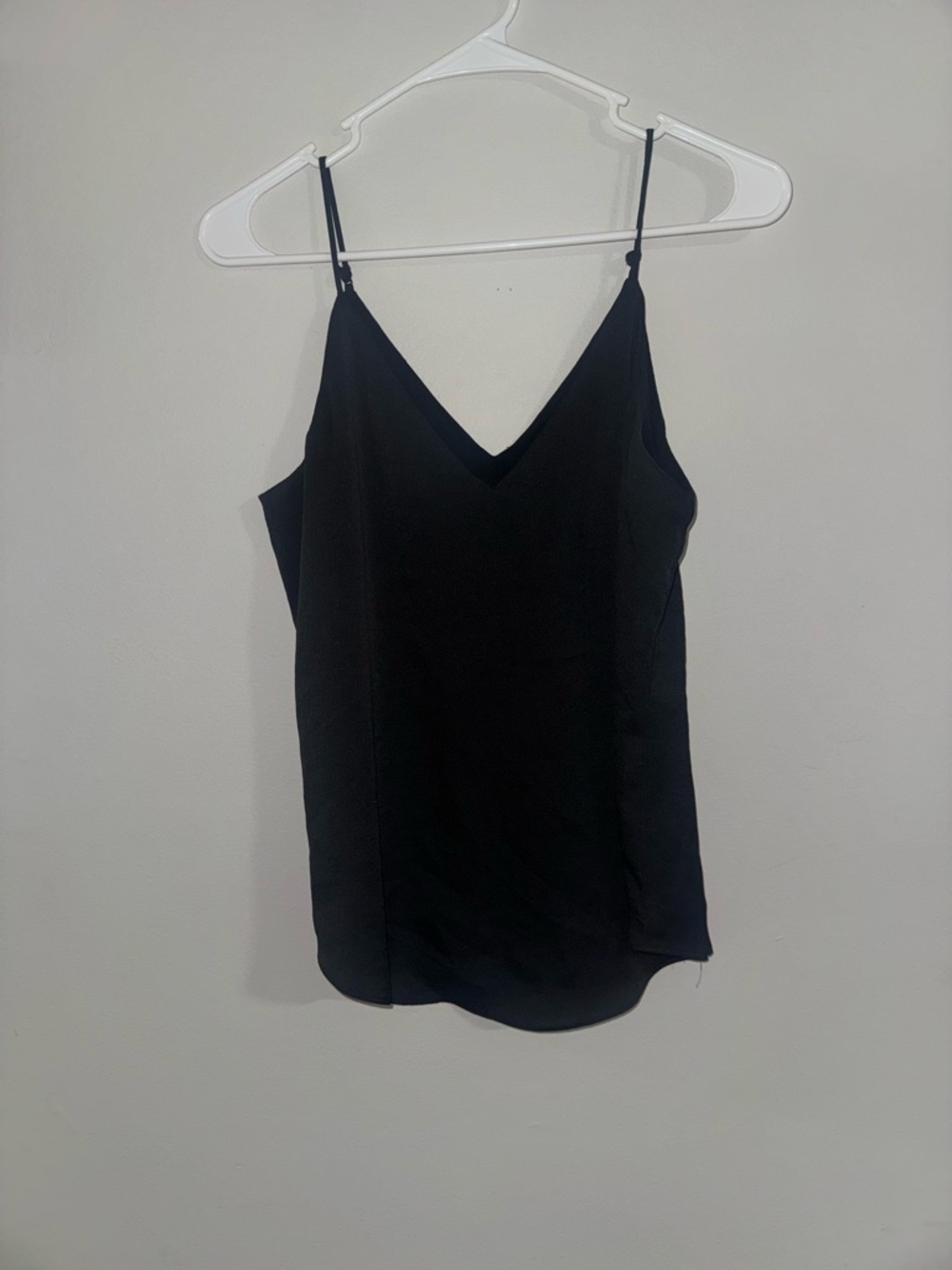 Express Black Downtown Cami V-Neck Strappy Tank Top Size S